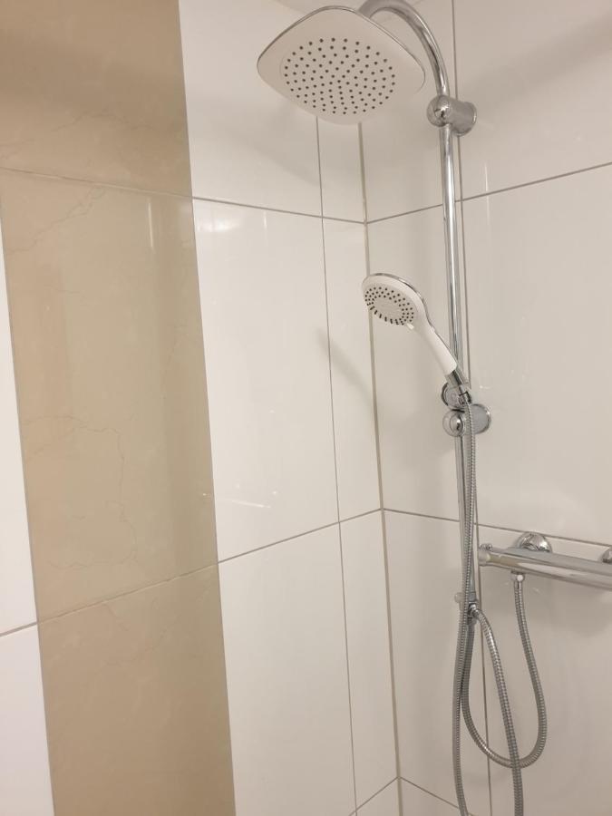 Moderne Einliegerwohnung Amara - Friedrichshafen Am Bodensee Екстер'єр фото
